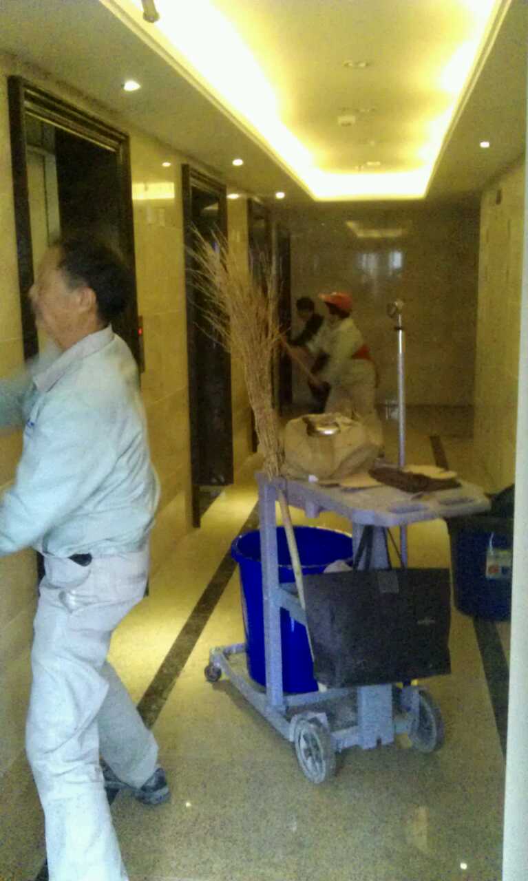 �B�T��ȸ�ӱ�����˾�v���_�ı���������